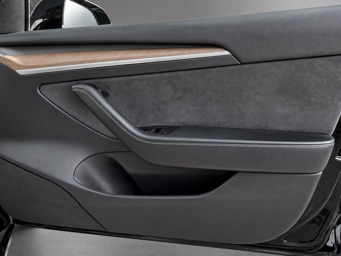 Tesla Model 3 view 16