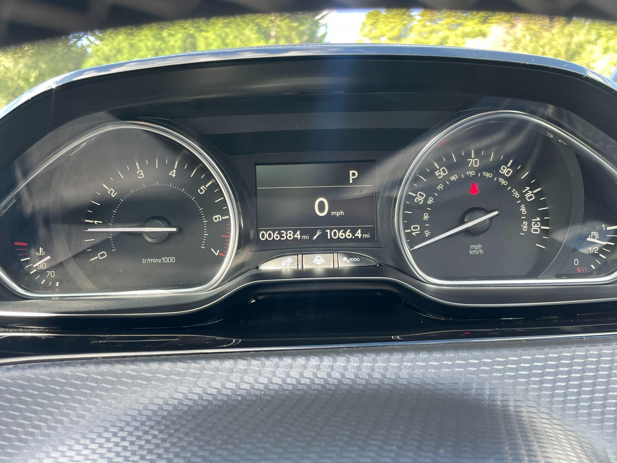 Peugeot 2008 view 31