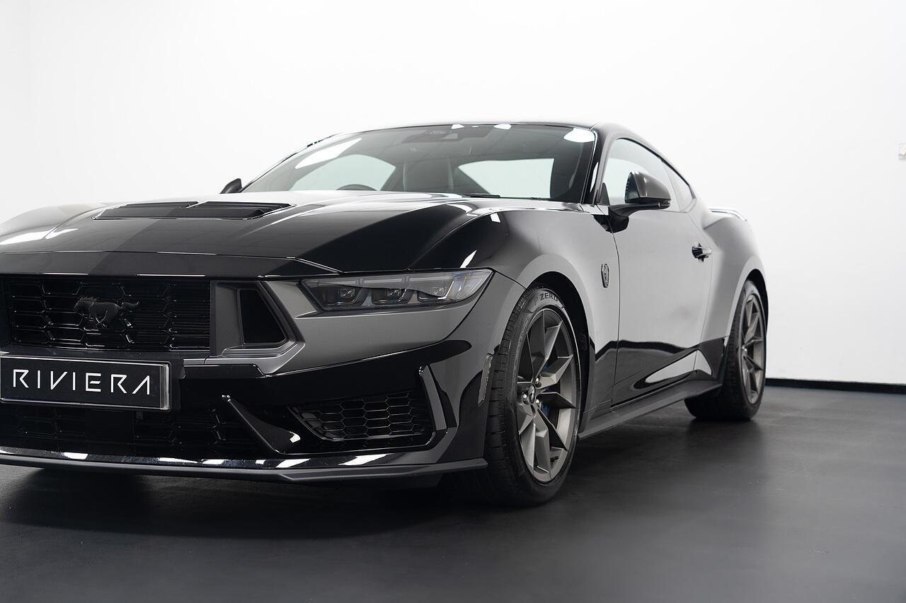 Ford Mustang view 24