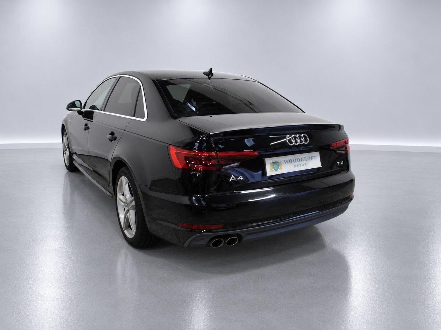 Audi A4 view 7