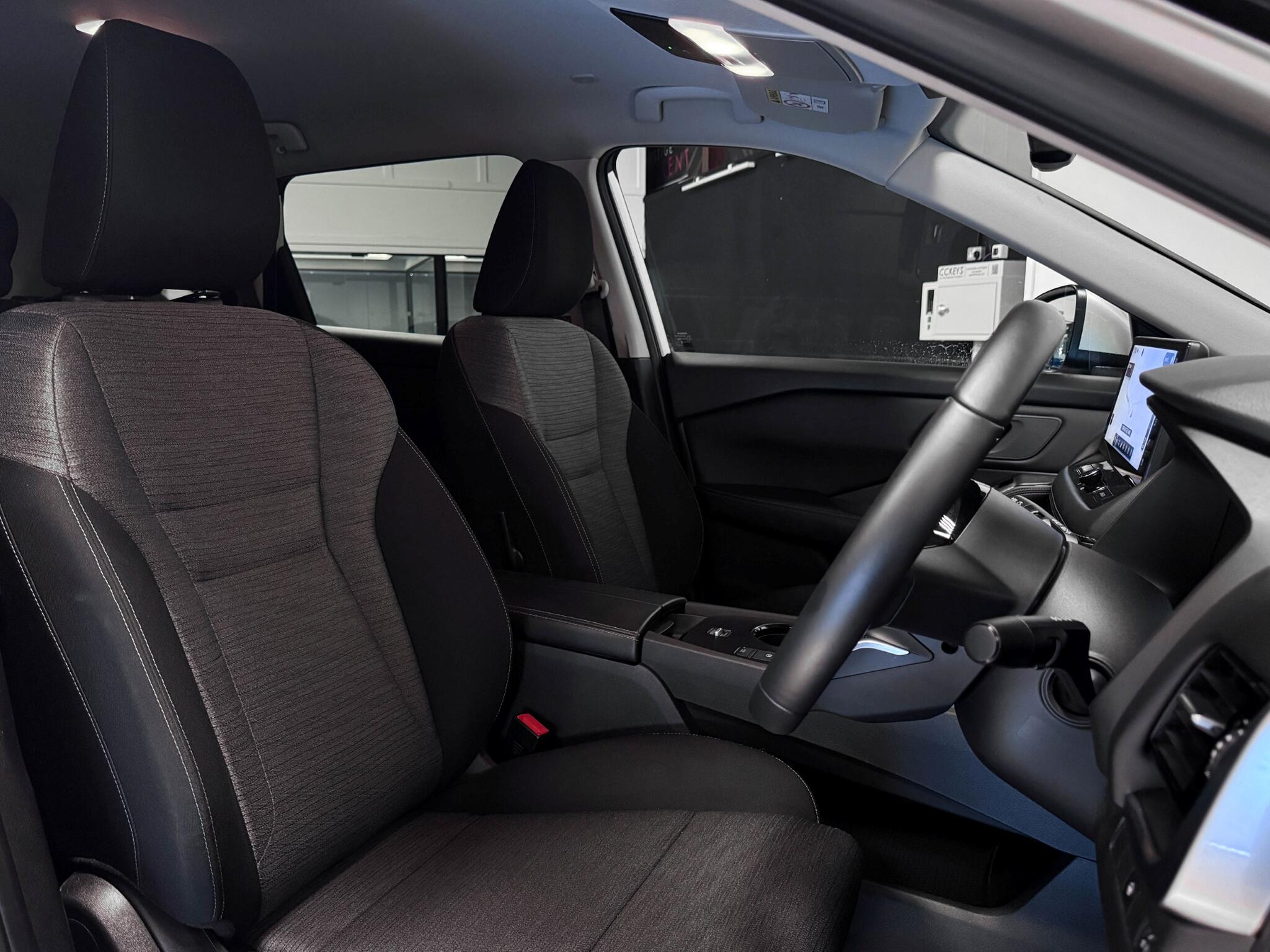 Nissan X-Trail view 21