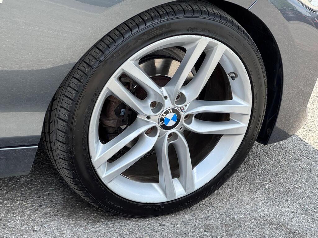 BMW 1 Series view 52