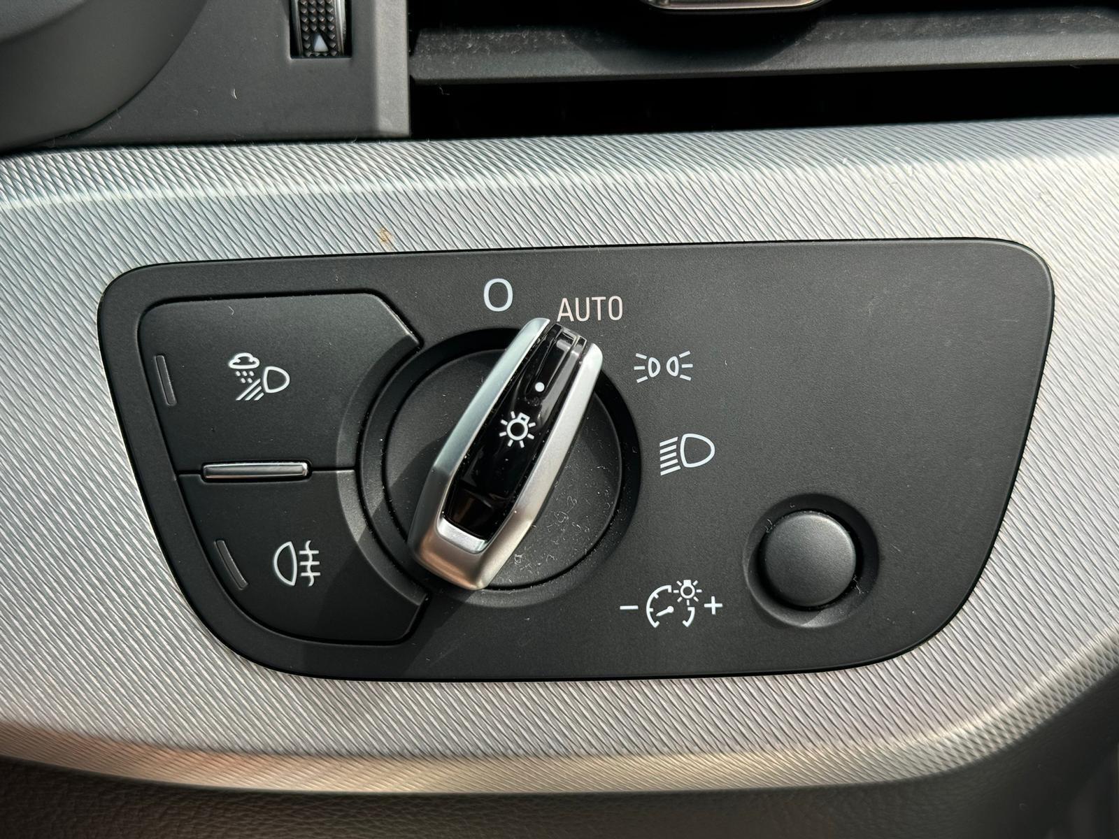 Audi A4 view 36