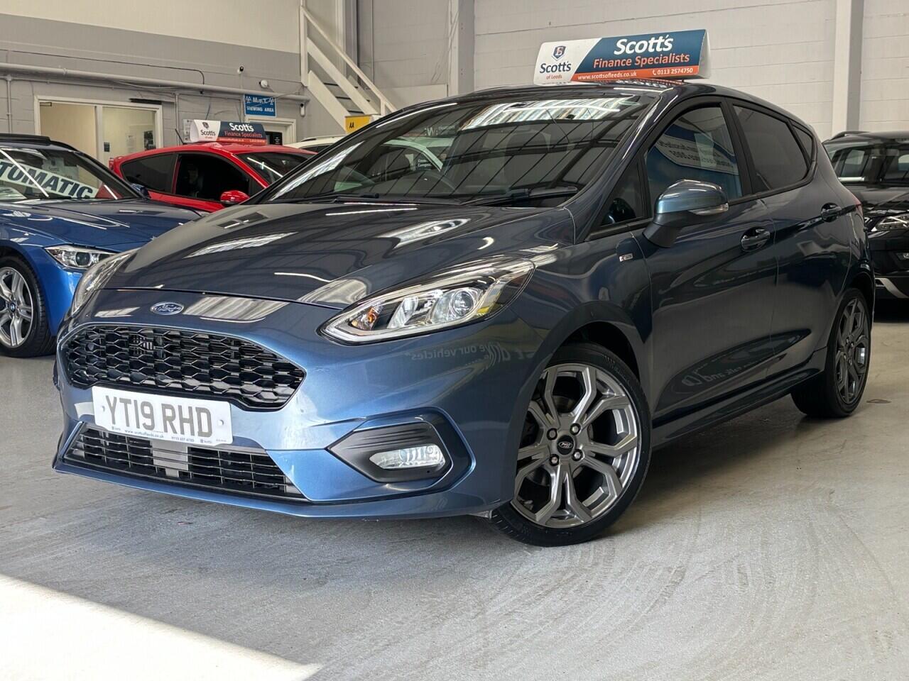 Ford Fiesta view 3