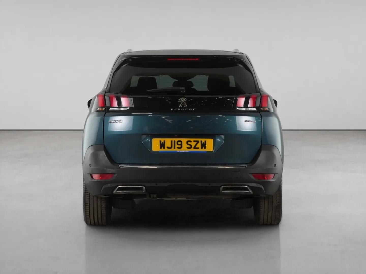 Peugeot 5008 view 7