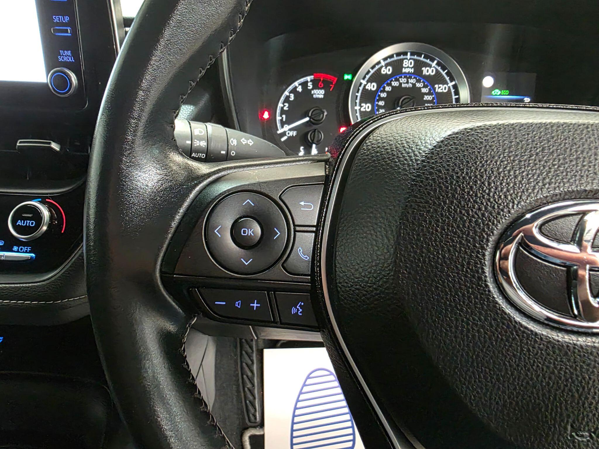 Toyota Corolla view 17