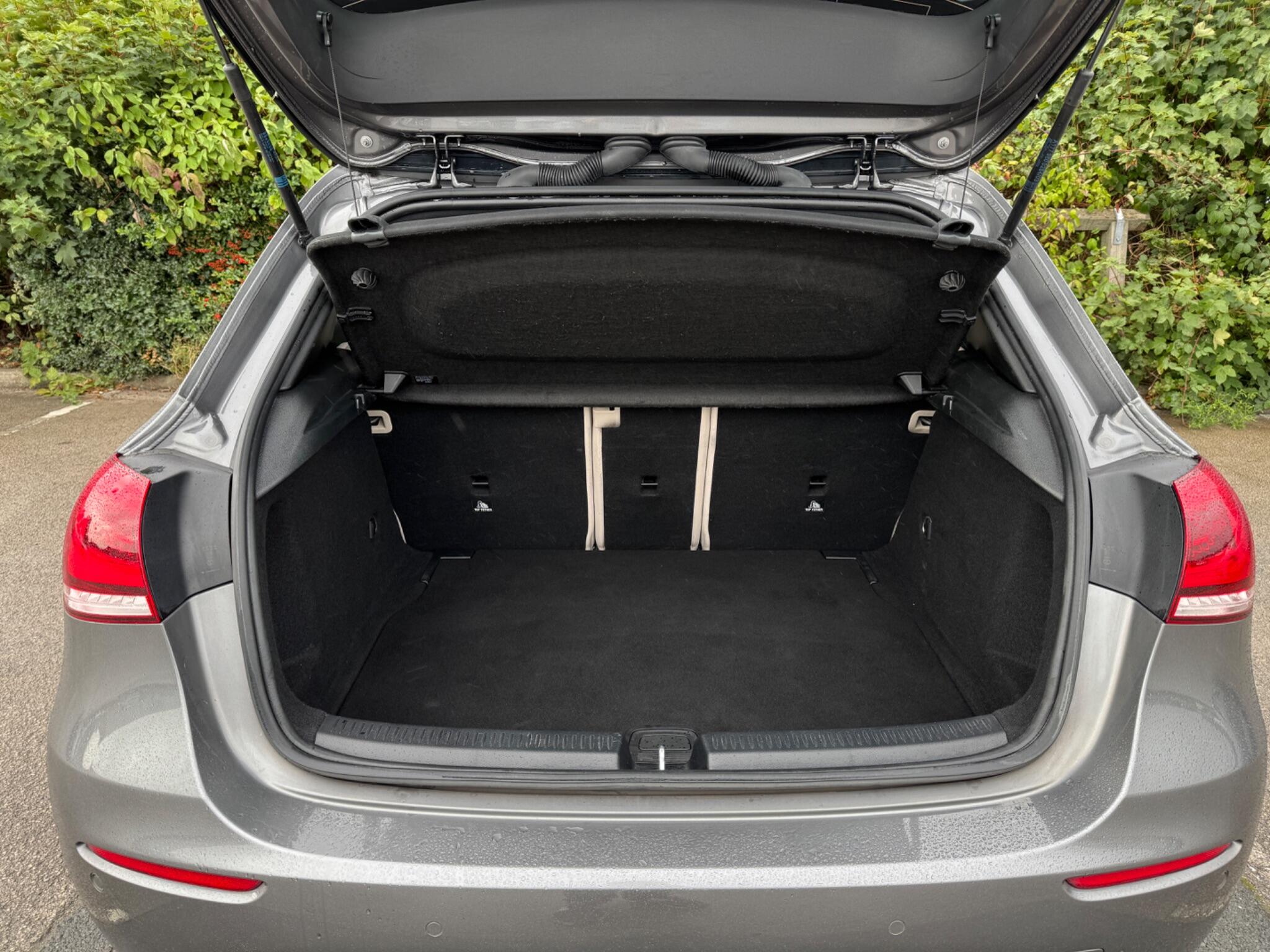 Mercedes-Benz A-Class view 35
