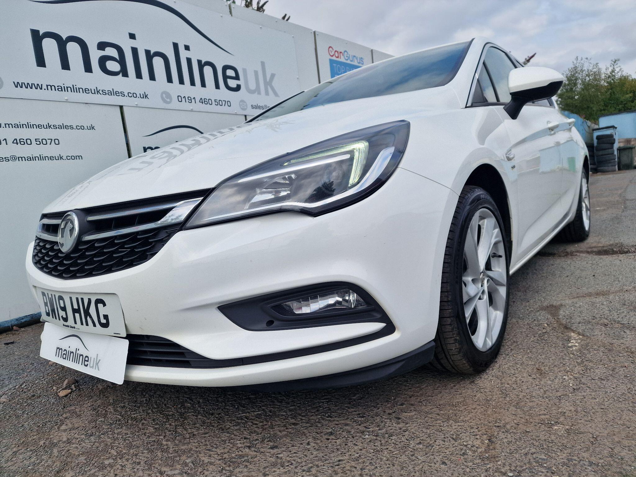 Vauxhall Astra view 11