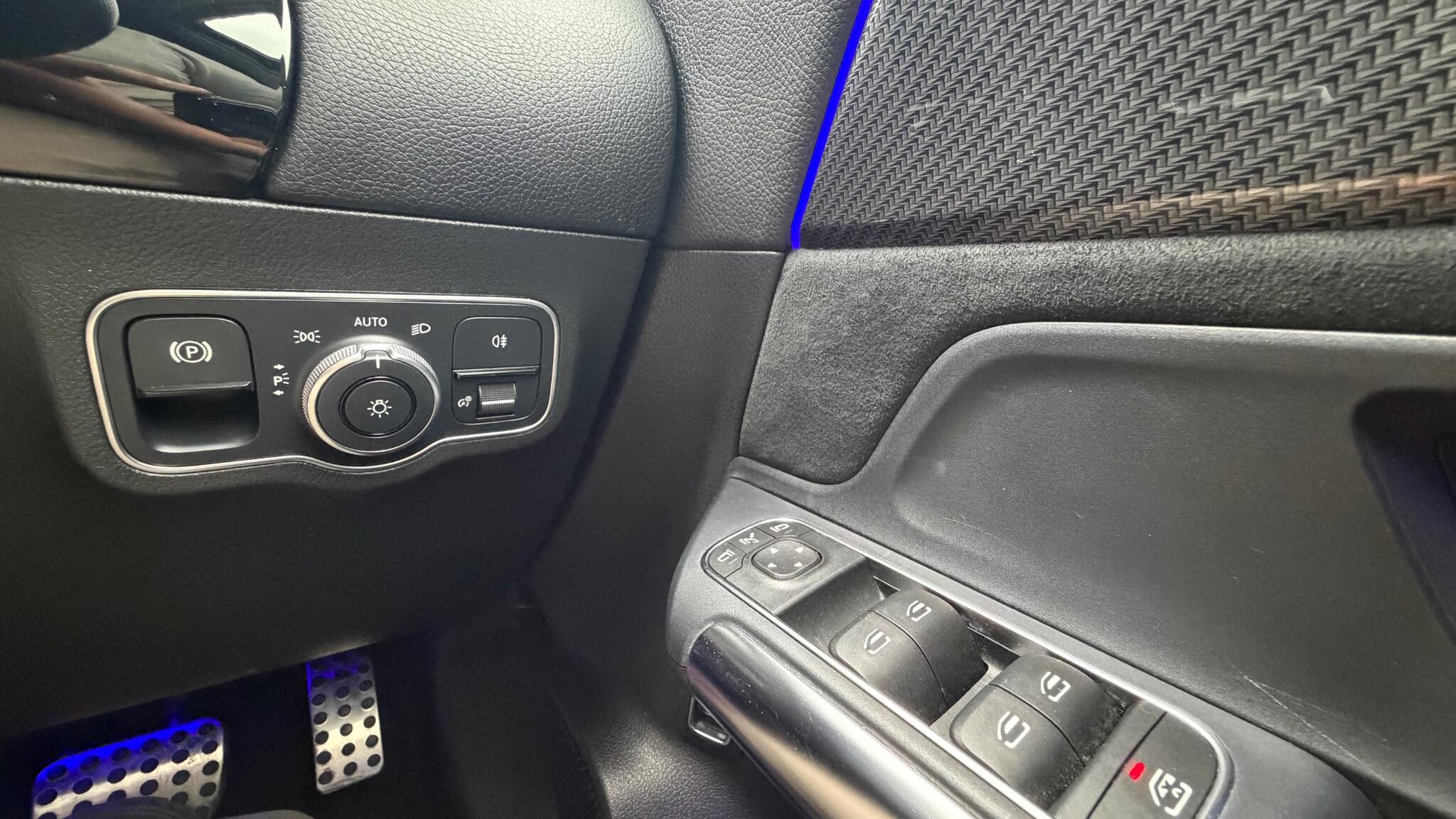 Mercedes-Benz Gla view 16