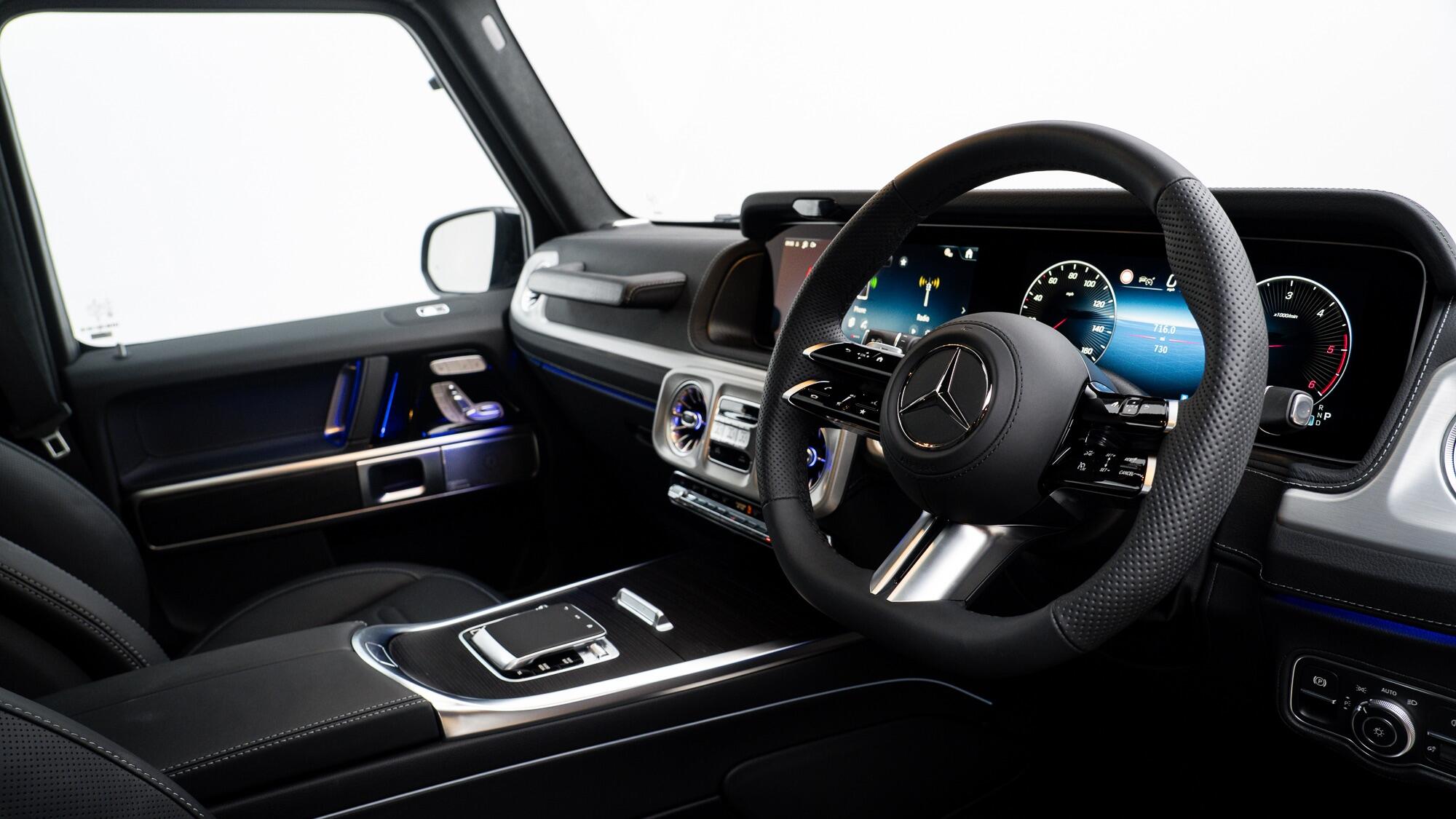 Mercedes-Benz G Class view 8