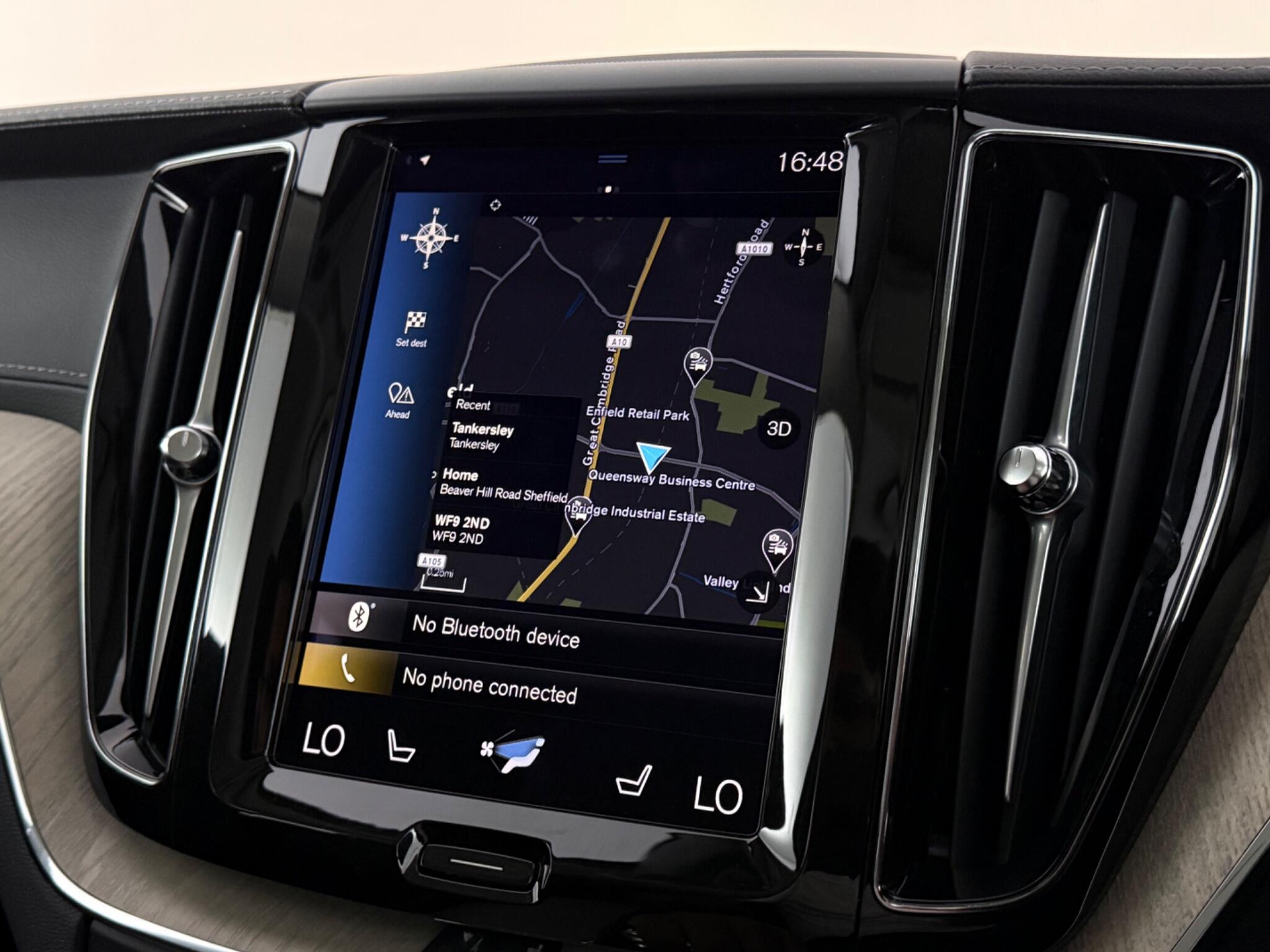 Volvo XC60 view 25