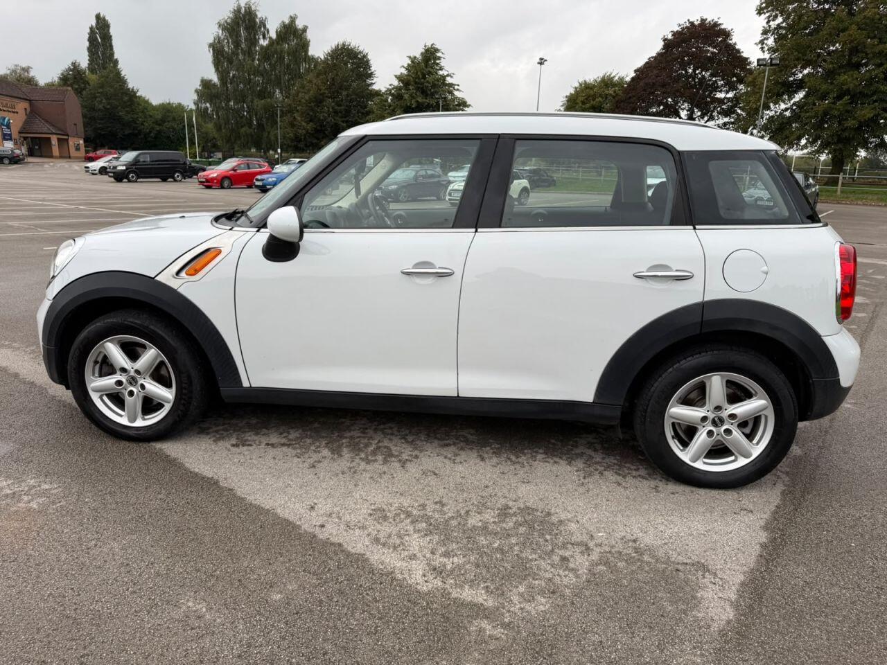 Mini Countryman view 65