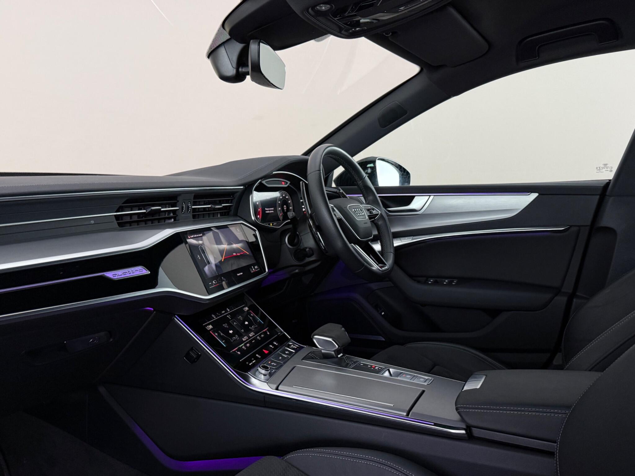 Audi A7 view 4