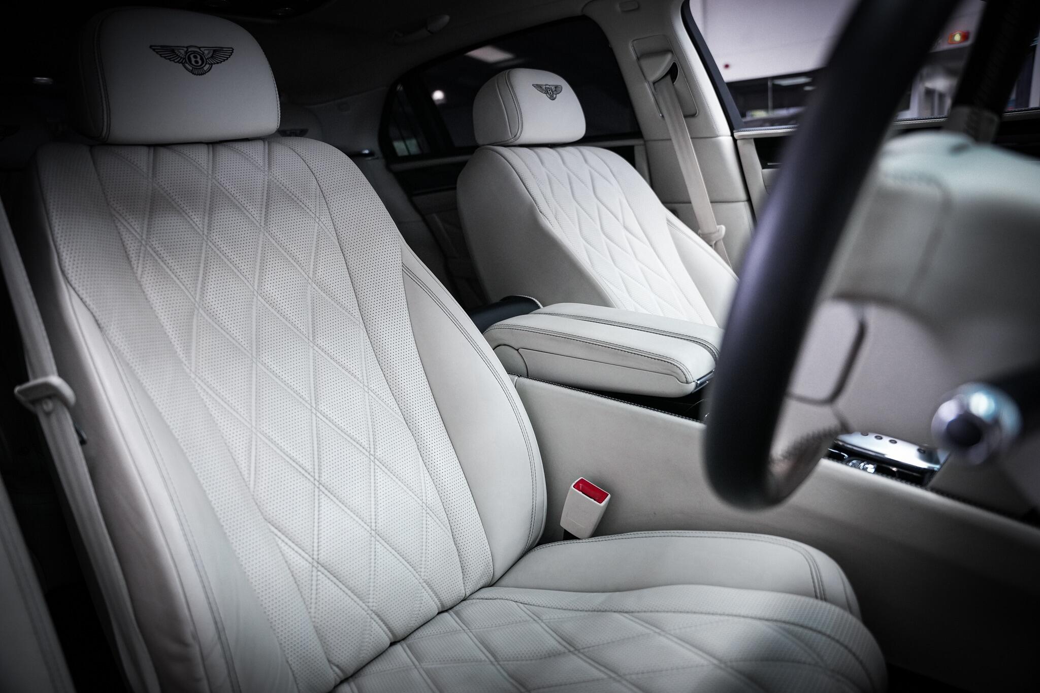 Bentley Flying Spur view 18
