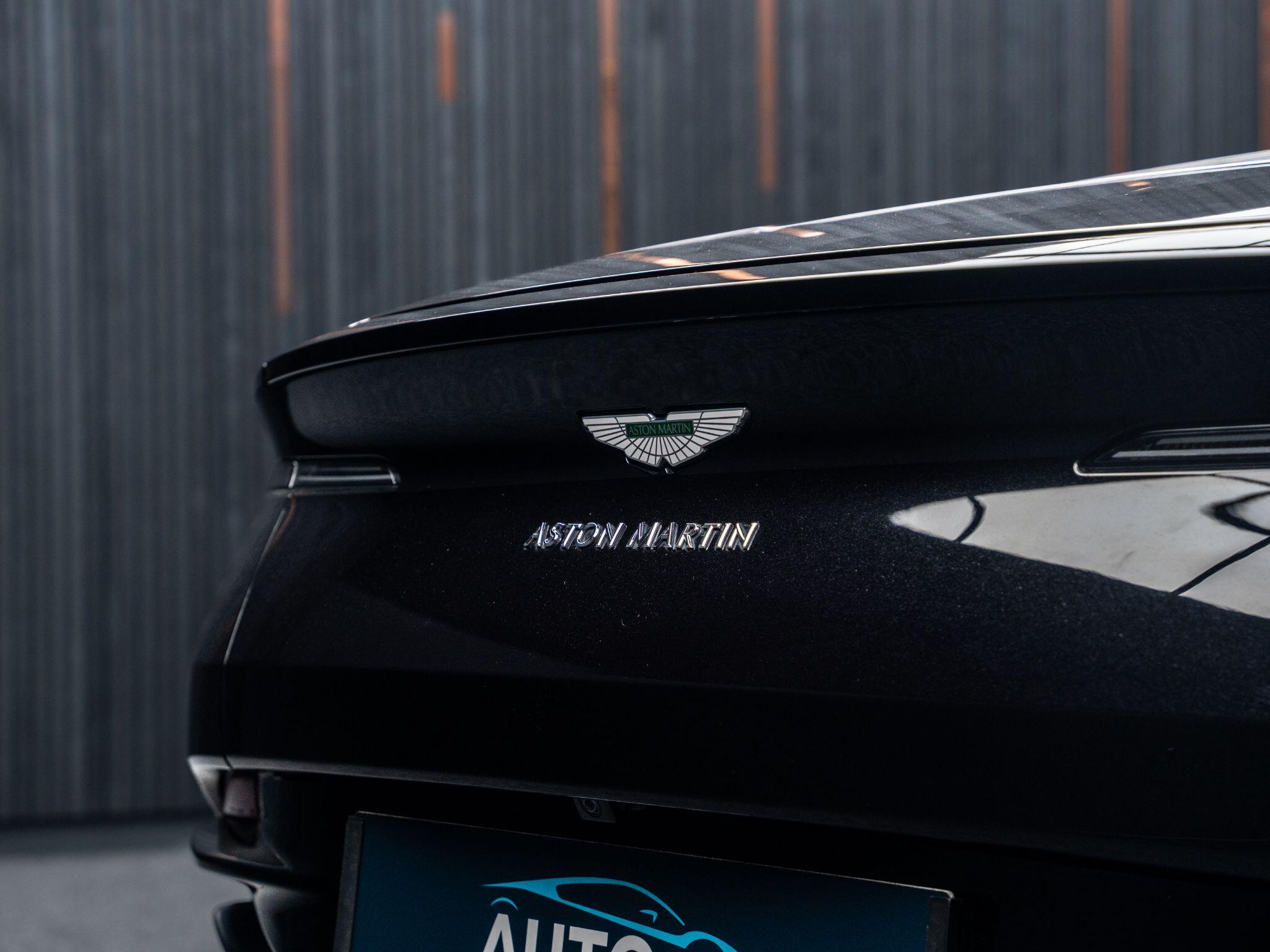 Aston Martin DB11 view 27