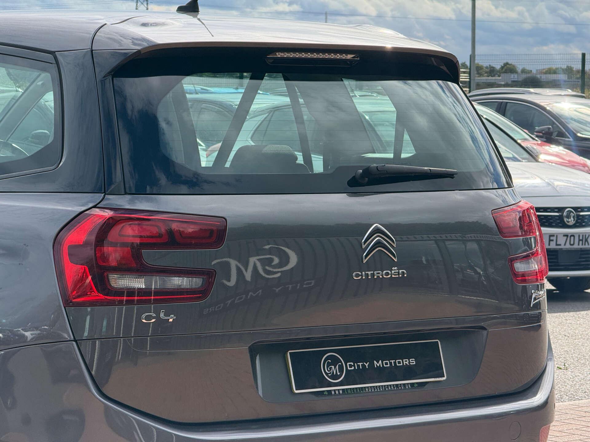 Citroen Grand C4 Picasso view 27