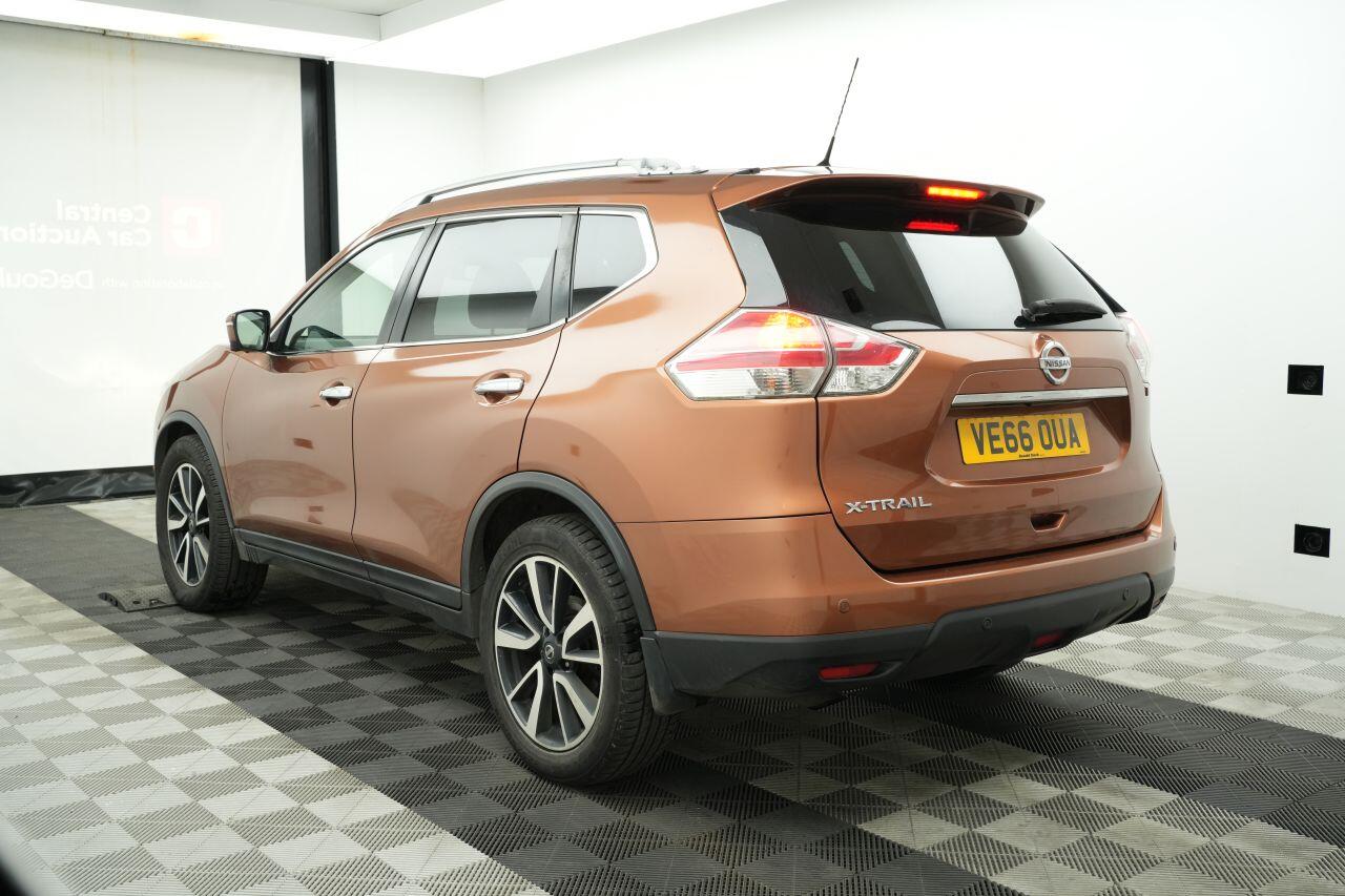 Nissan X-Trail view 8