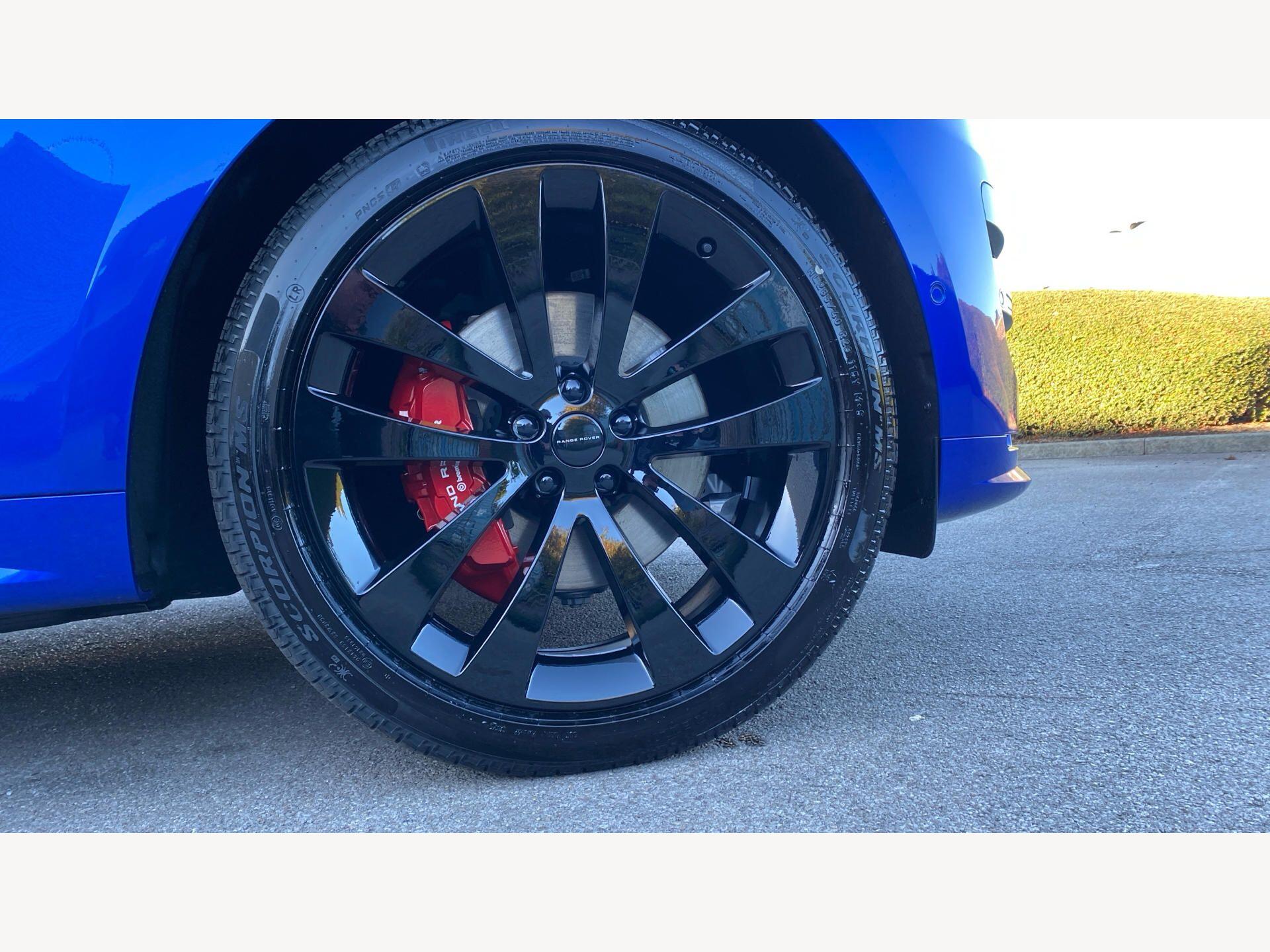 Land Rover Range Rover Sport view 9
