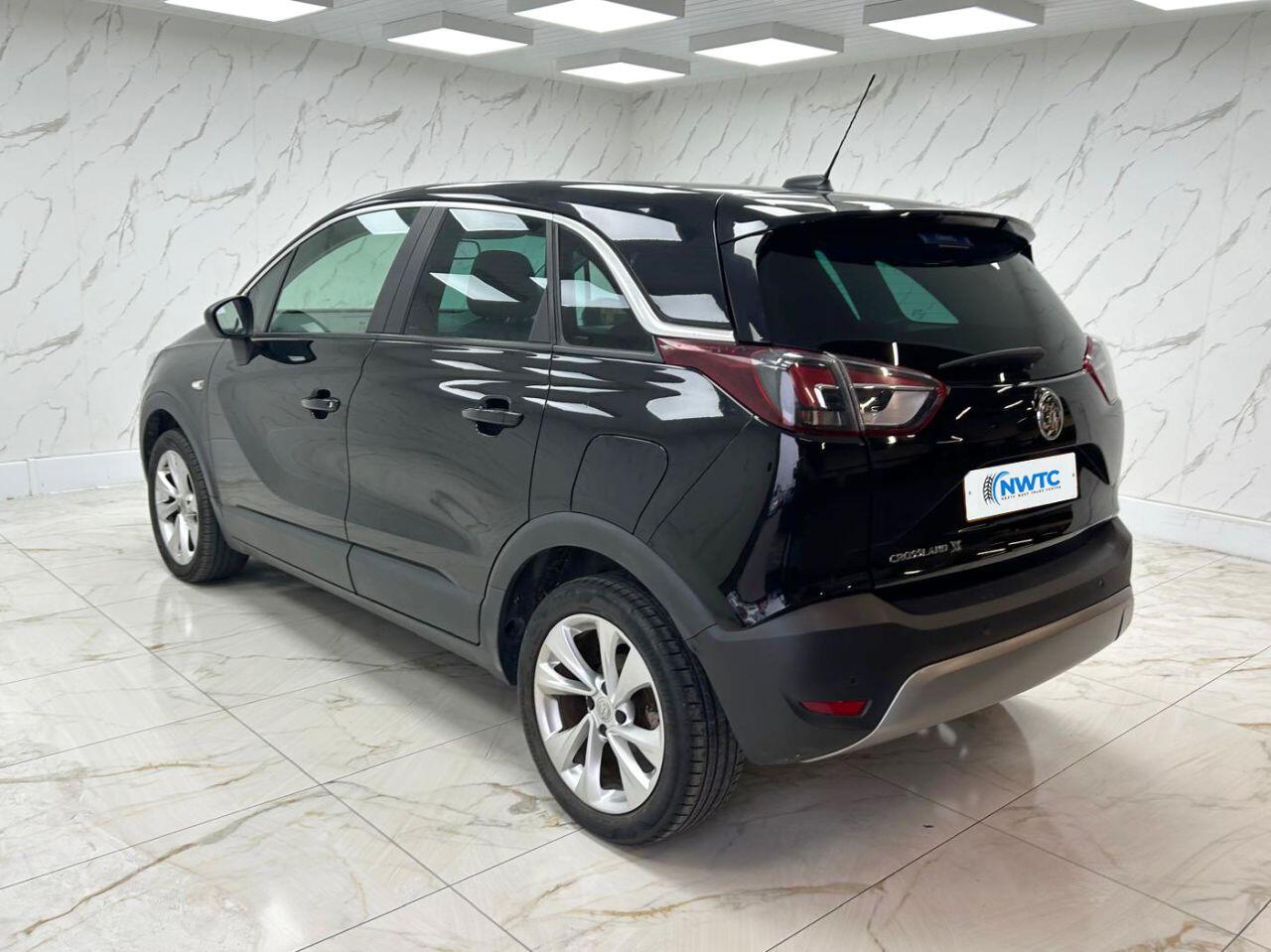 Vauxhall Crossland X view 8