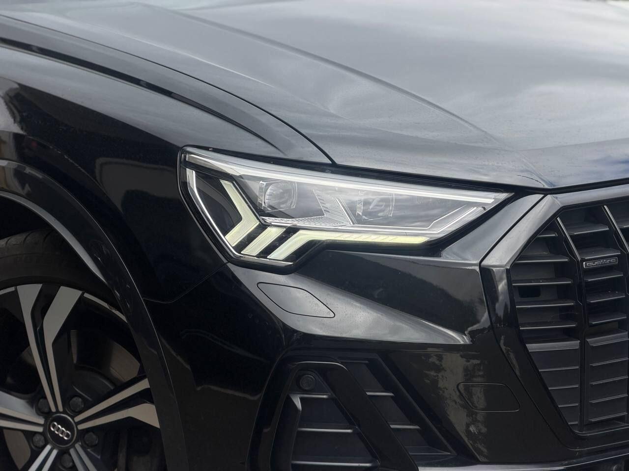 Audi Q3 view 56