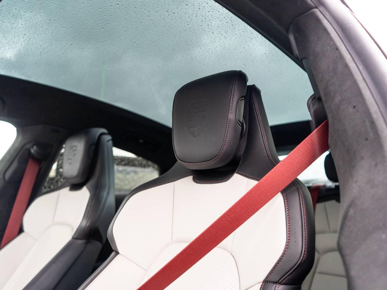 Porsche Taycan view 54