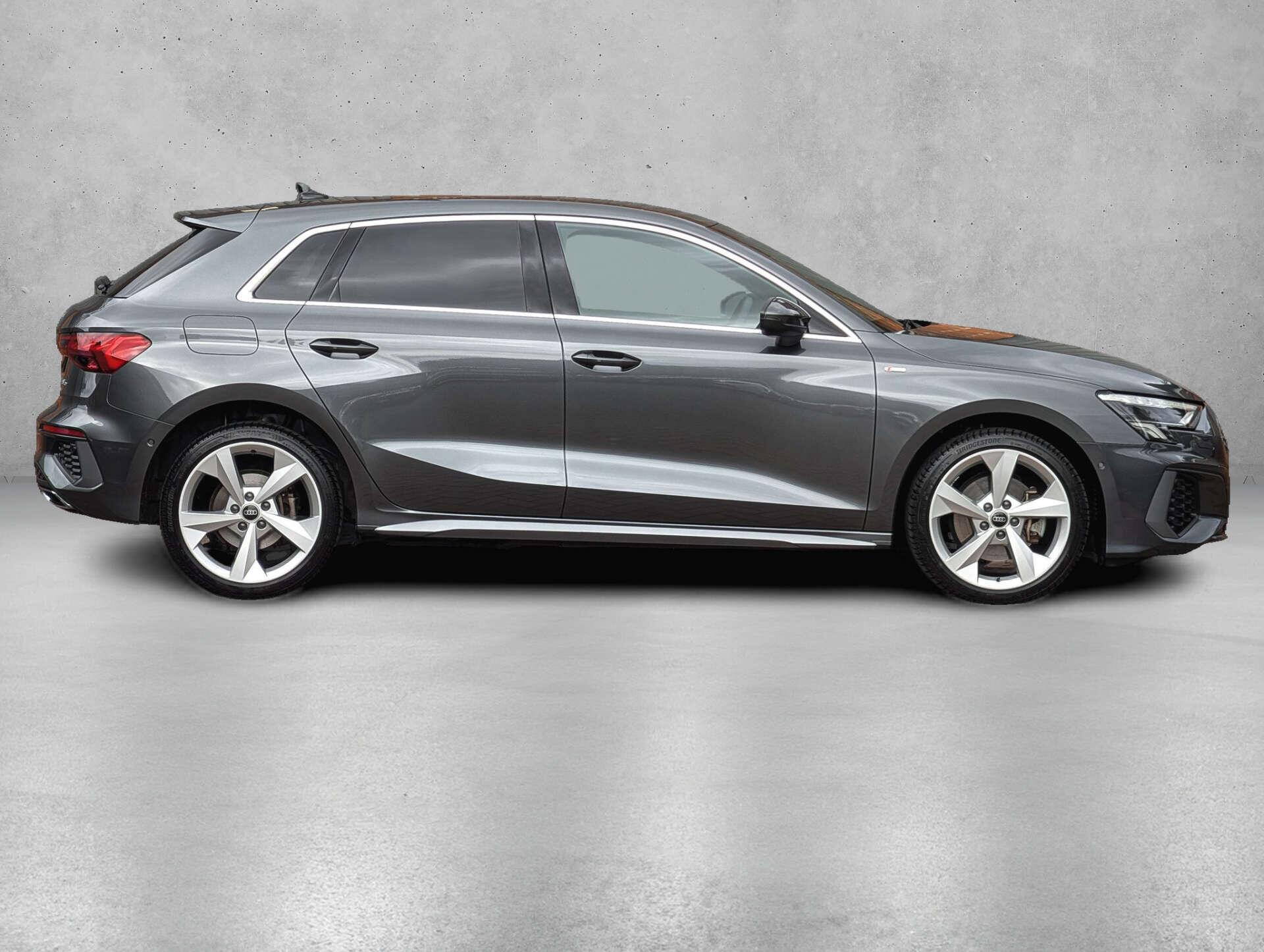 Audi A3 view 8