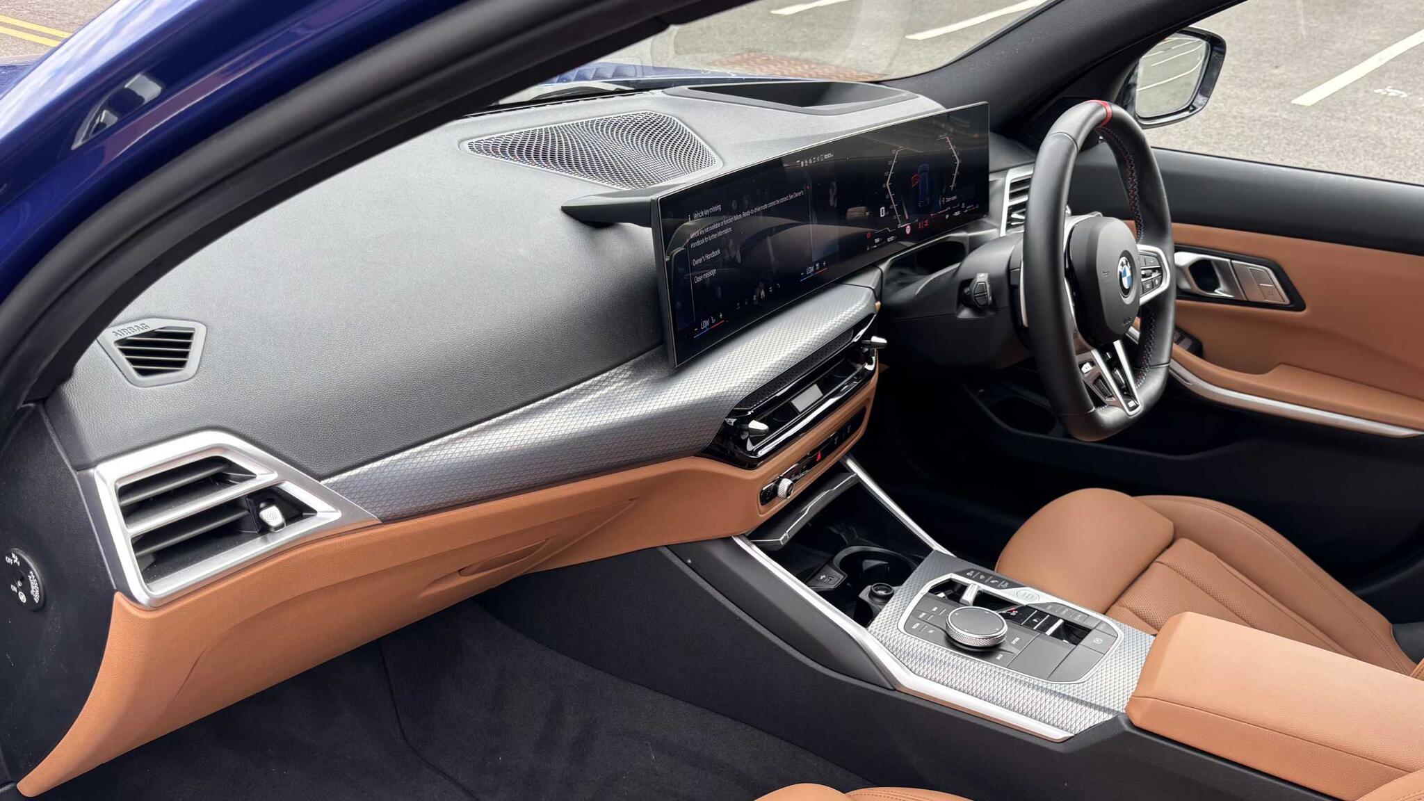 BMW 3 Series view 29