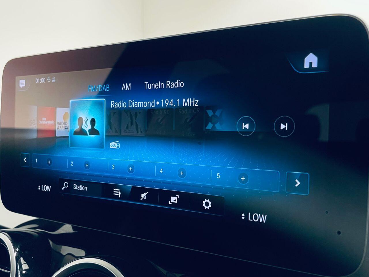 Mercedes-Benz GLC view 2