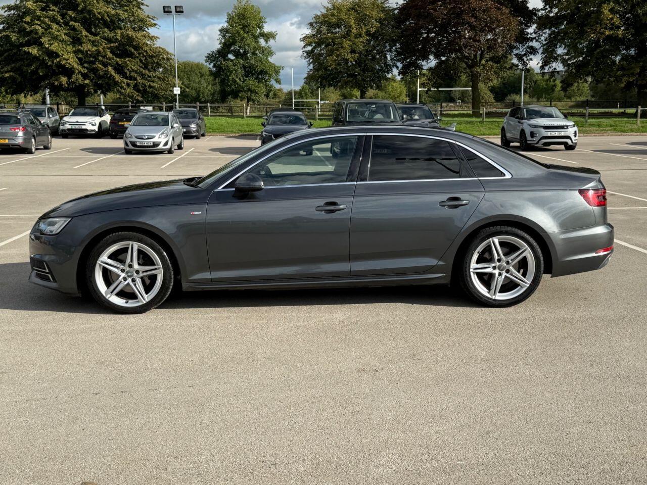 Audi A4 view 42