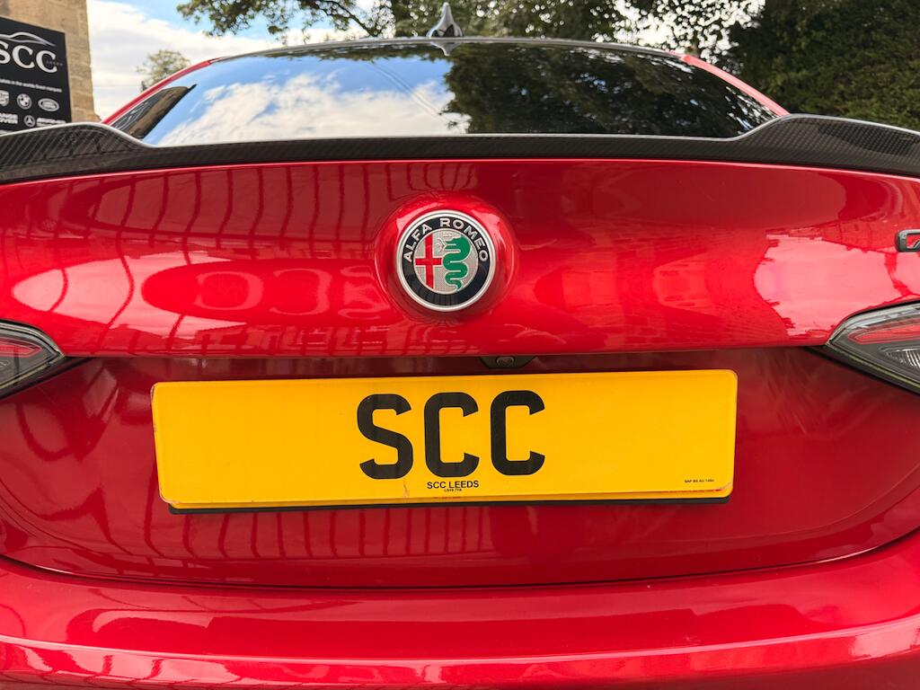 Alfa Romeo Giulia view 25