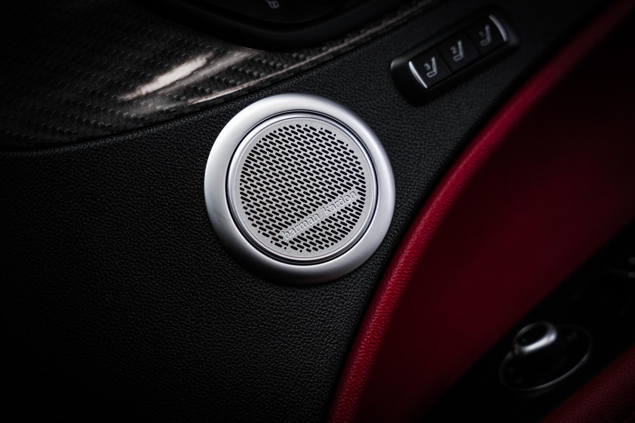 Alfa Romeo Stelvio view 58