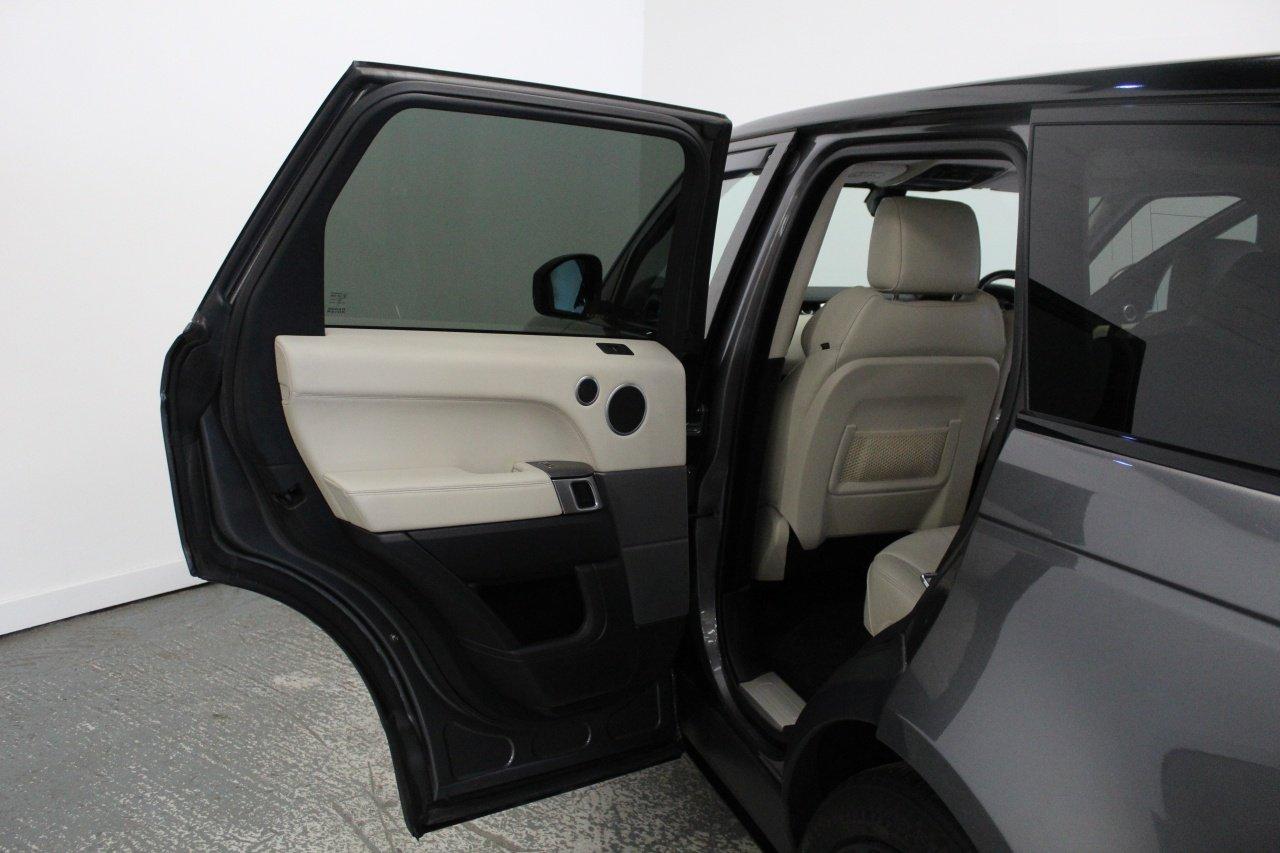 Land Rover Range Rover Sport view 27