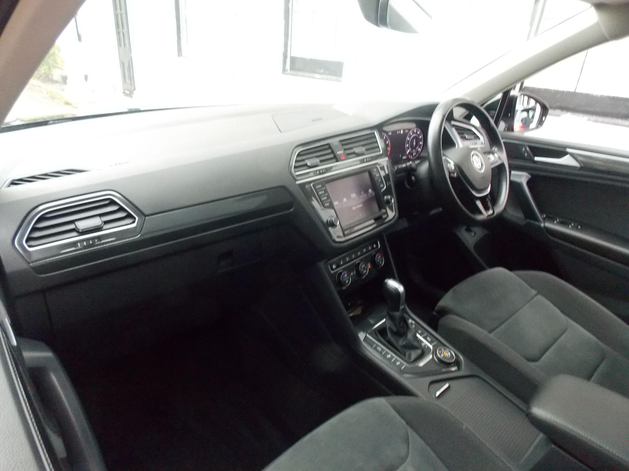 Volkswagen Tiguan view 85