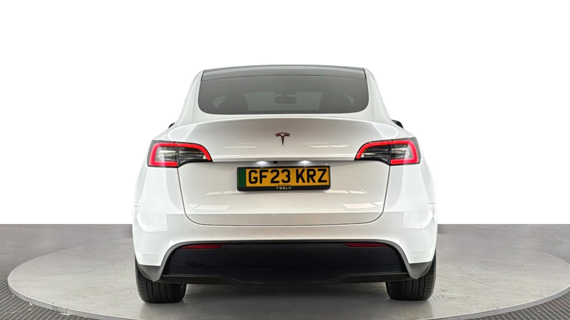 Tesla Model Y view 5