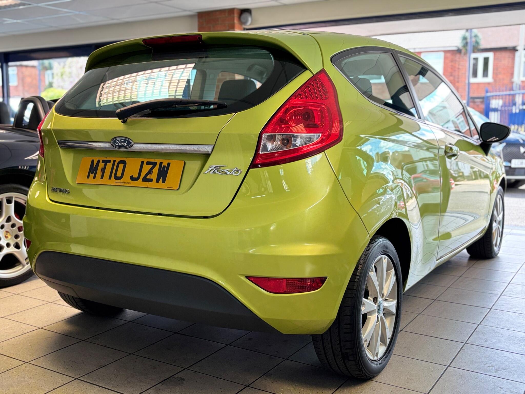 Ford Fiesta view 7