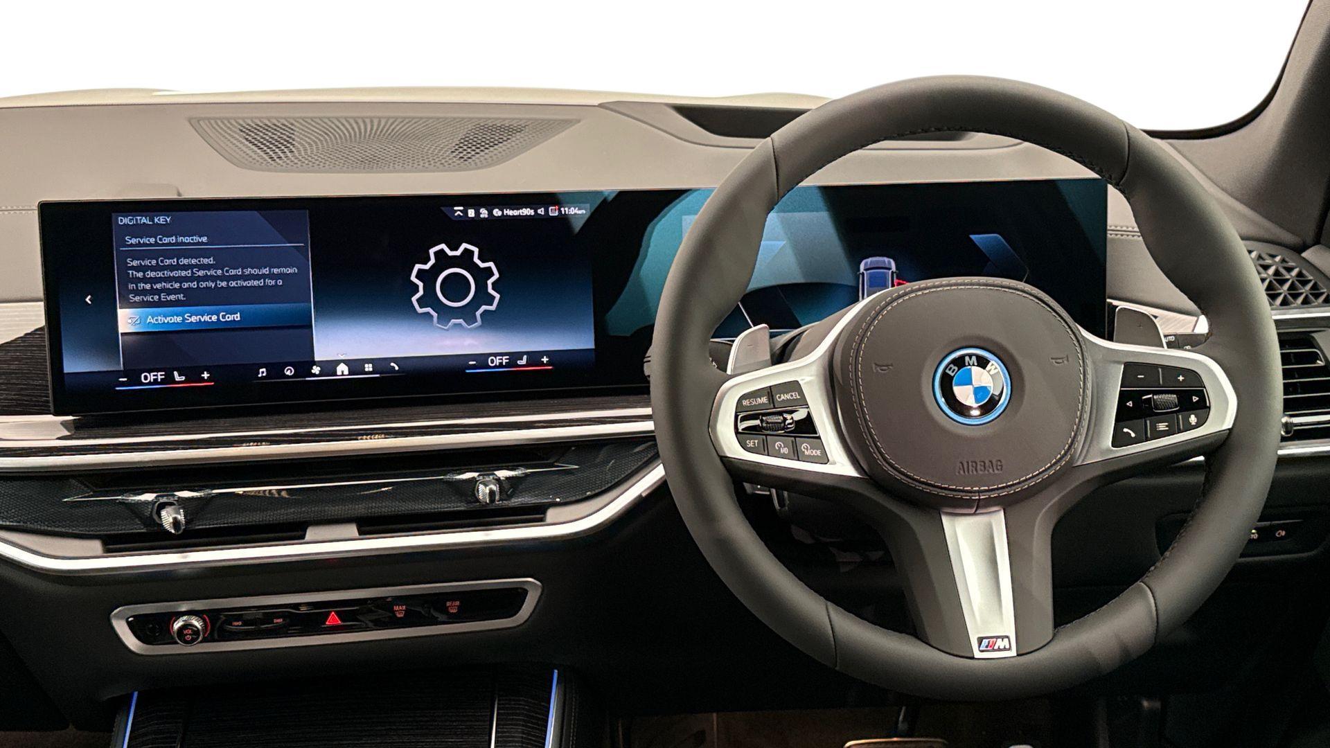 BMW X5 view 5
