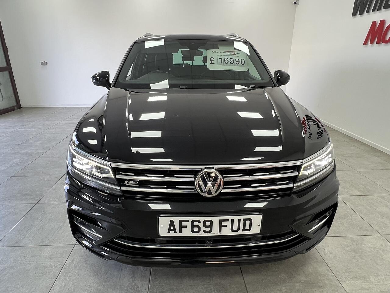 Volkswagen Tiguan view 7