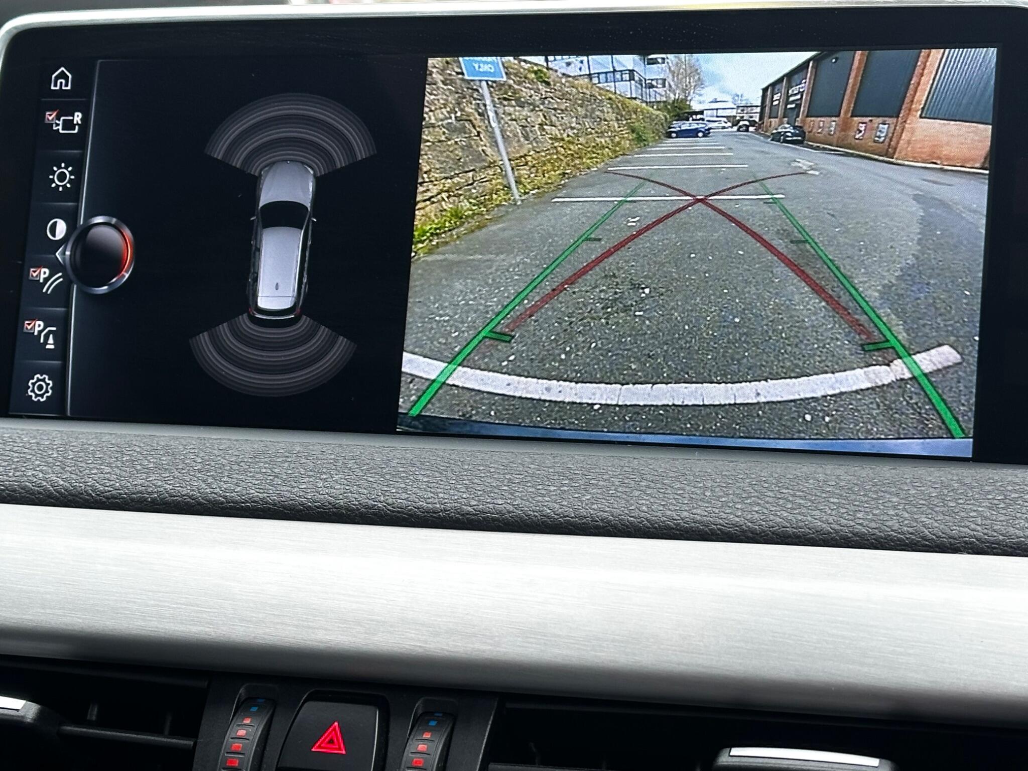 BMW X5 view 19