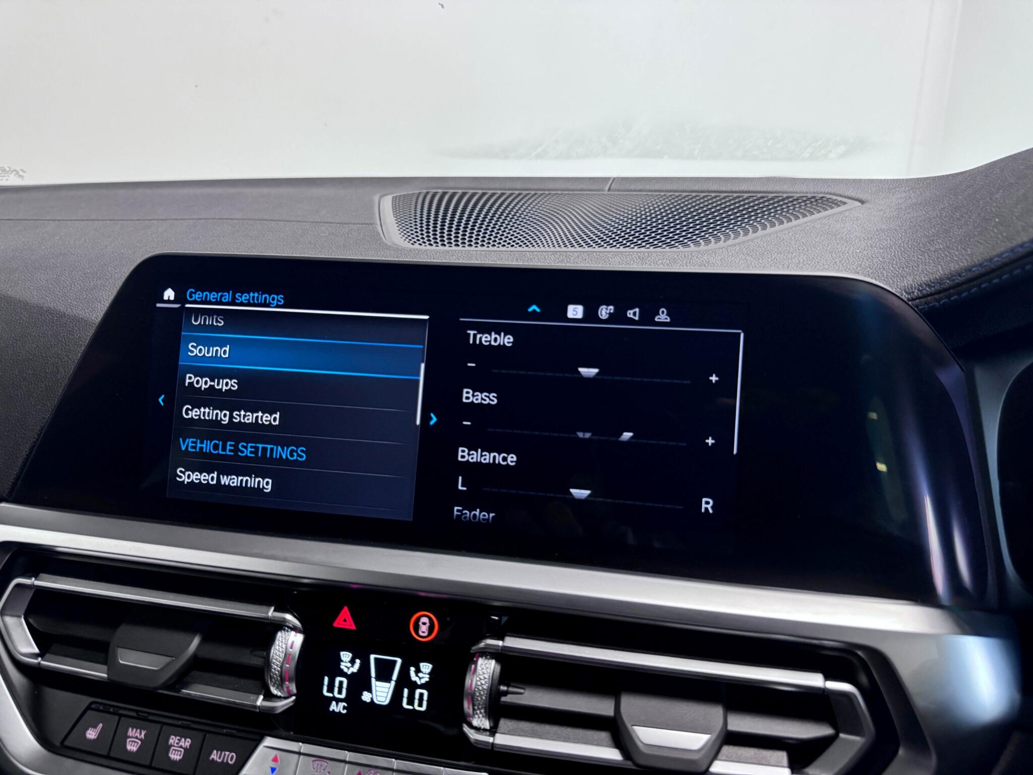 BMW 3 Series view 57