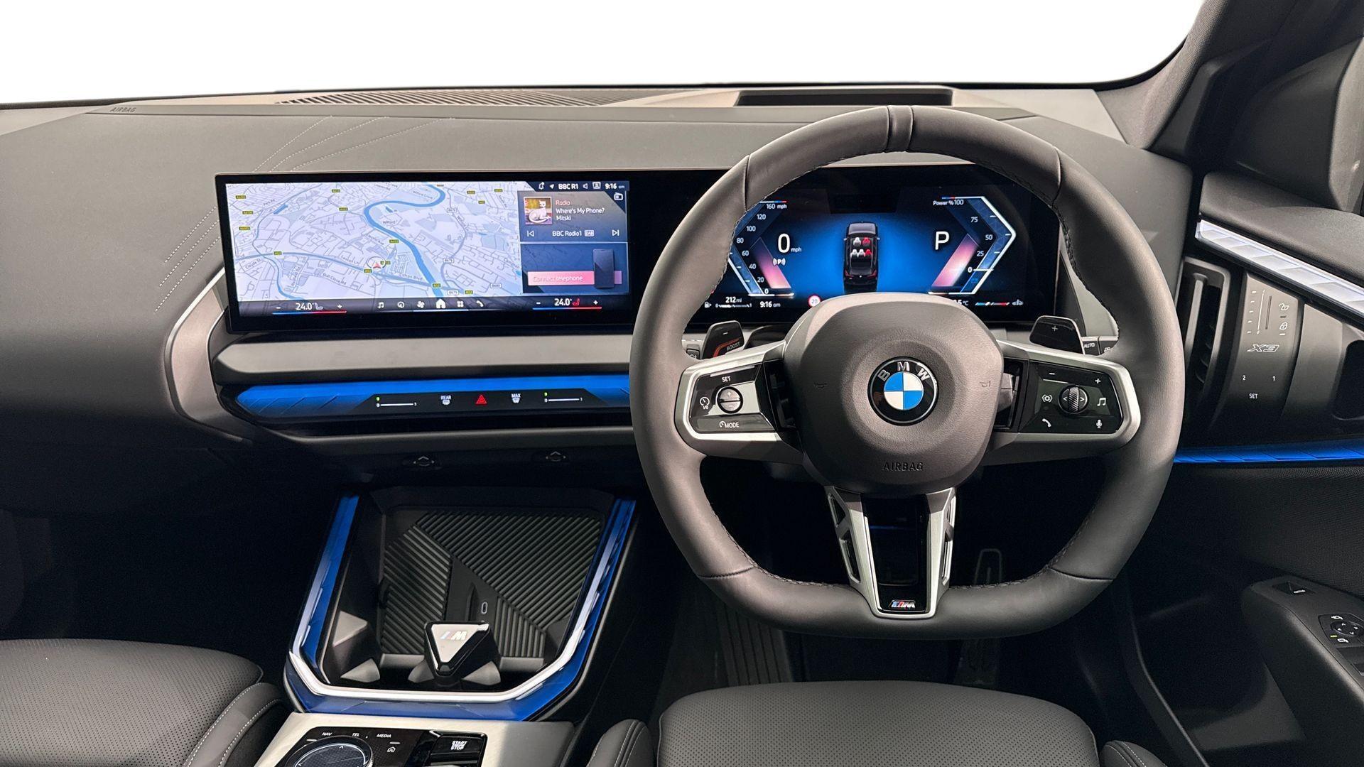 BMW X3 view 5