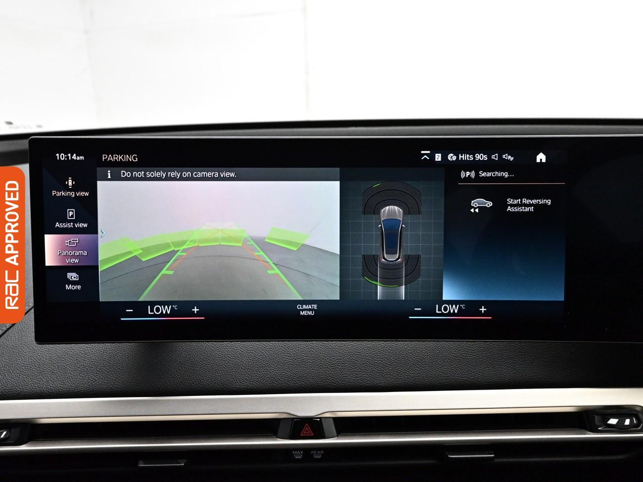 BMW Ix view 3