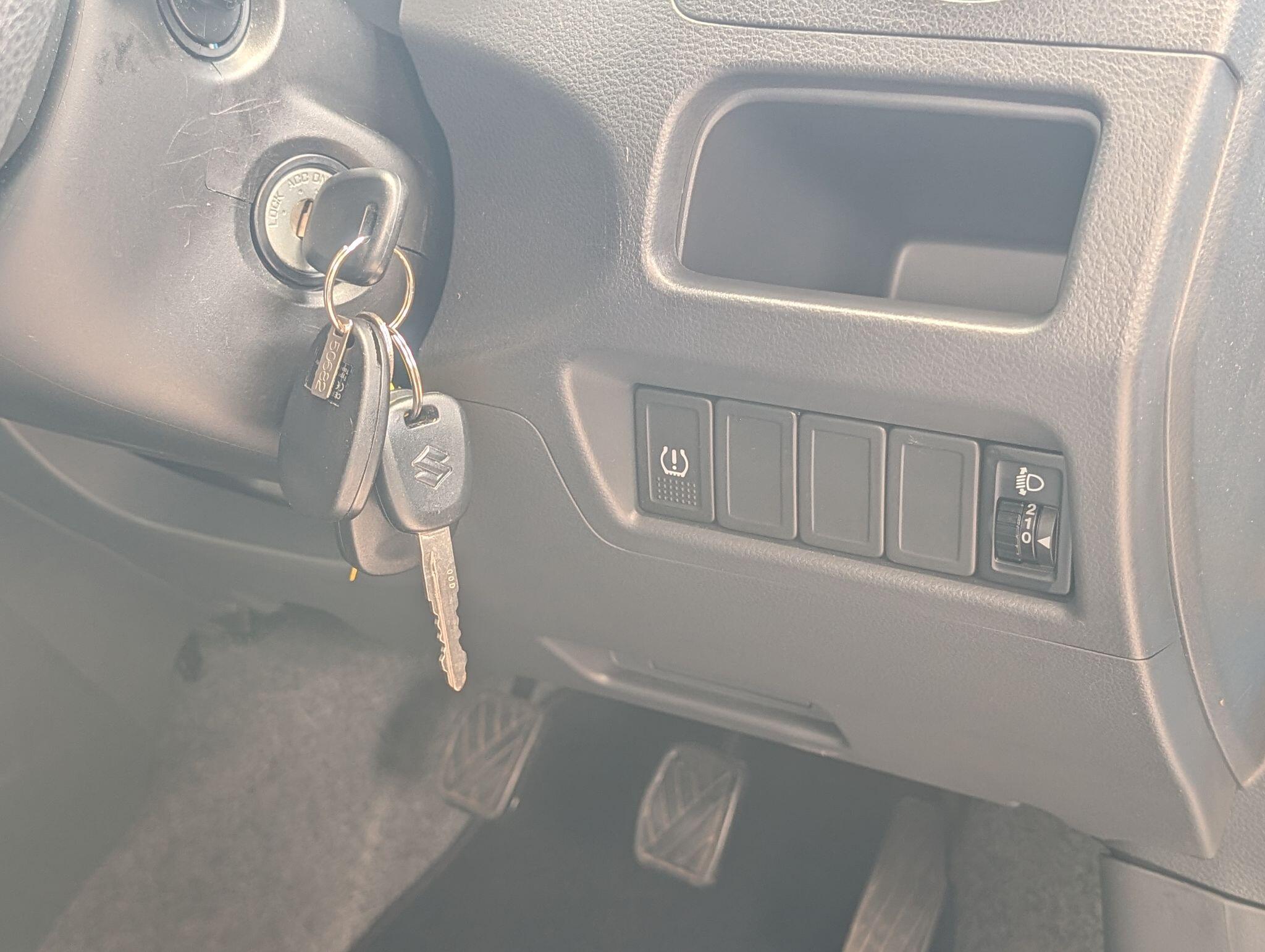 Suzuki Celerio view 38