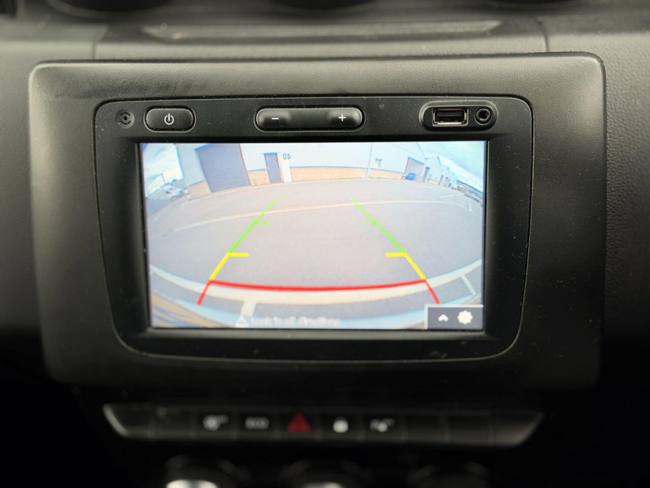 Dacia Duster view 9