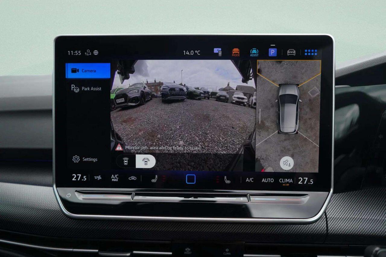 Volkswagen Golf view 29