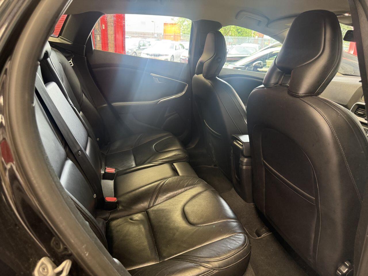 Volvo V40 view 41
