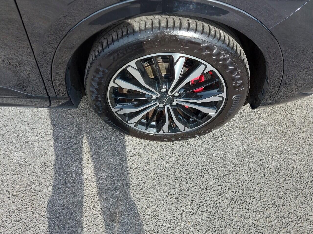 Ford Kuga view 22