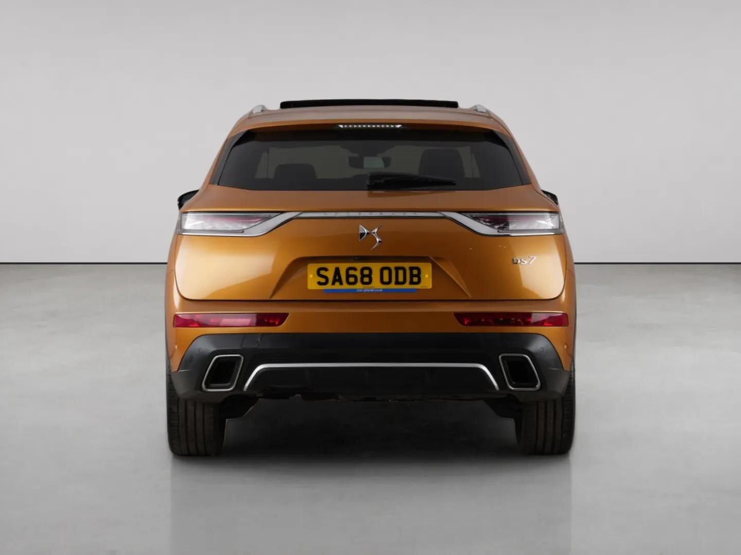 DS Automobiles DS 7 Crossback view 7