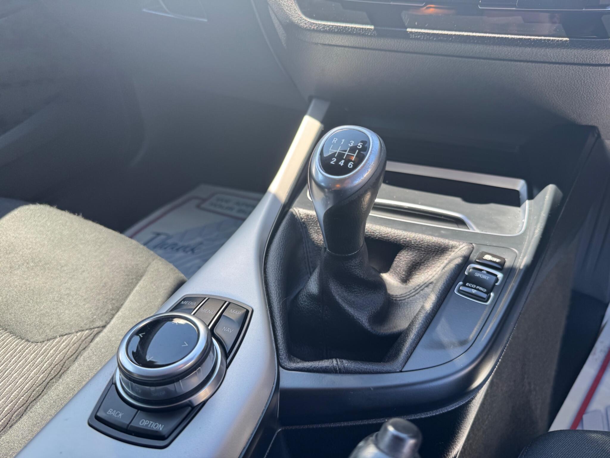 BMW 1 Series view 10