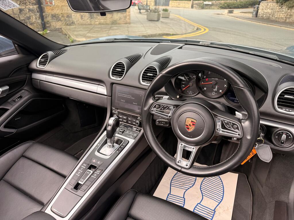 Porsche Boxster view 39