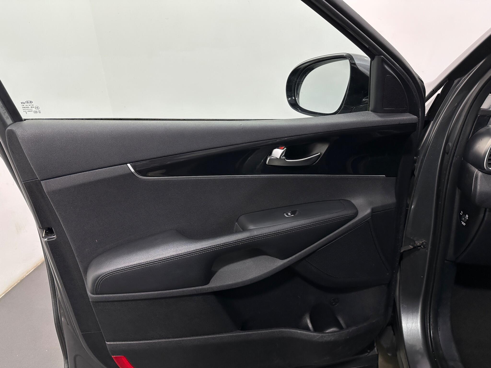 Kia Sorento view 37